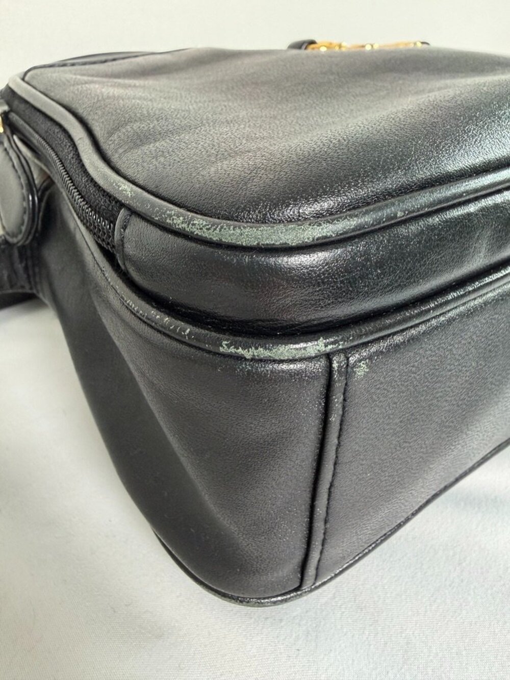 ETIENNE AIGNER Black Leather Crossbody Camera Bag Vintage - Picture 13 of 16